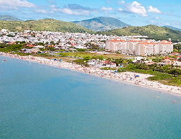 Foto aérea da praia de Jurerê Internacional