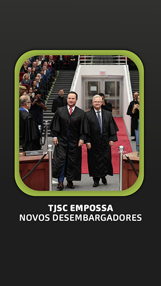 Banner com a fotografia dos dois magistrados empossados no centro