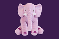 Imagem de um elefante lilás de pelúcia