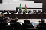 Foto geral da mesa do tribunal pleno