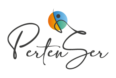 Imagem do logo do programa PertenSer composta por um ícone estilizado no topo que lembra uma figura humana dentro de um círculo com cores e abaixo o texto Pertenser