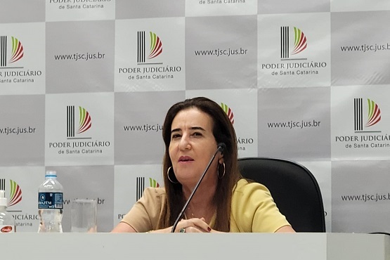 Corregedora-geral palestra sobre a magistratura e a presença feminina no Poder Judiciário