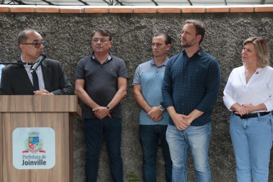 Diretor da comarca de Joinville para o lançamento do programa 'Joinville Sempre Alerta'.