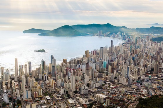Imagem aérea de Balneário Camboriú.
