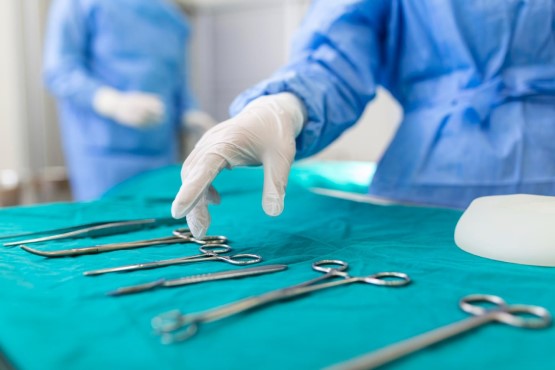 Imagem ilustrativa de equipamentos médicos.