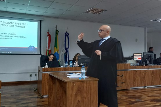 Sessão do júri.