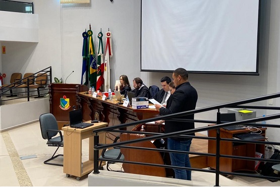 Tribunal do Júri.