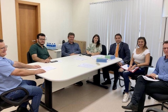 Servidores do Programa Apadrinhamento Afetivo.