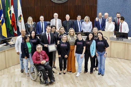 Moção de reconhecimento a juiz da Vara da Infância e Juventude e Anexos da comarca de Itajaí.