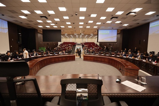 Sala de Sessões Ministro Teori Zavascki, no Tribunal de Justiça de Santa Catarina (TJSC).