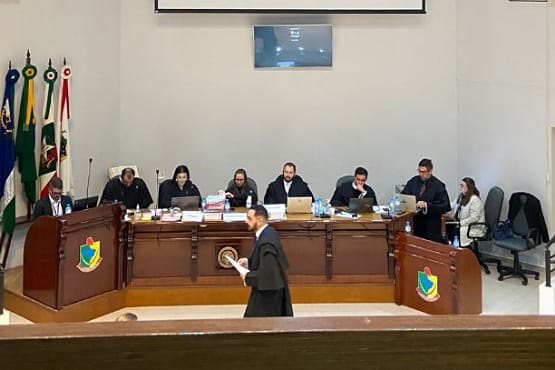 Tribunal do júri de Rio Negrinho.