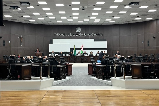 Sessão no Tribunal Pleno.