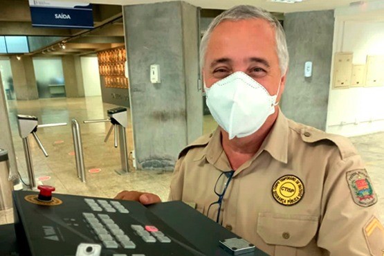 Policial militar Luiz Antônio Vieira.