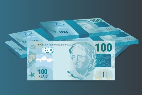 Notas de cem reais.