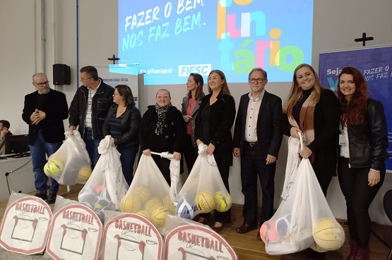 Entrega de kits.