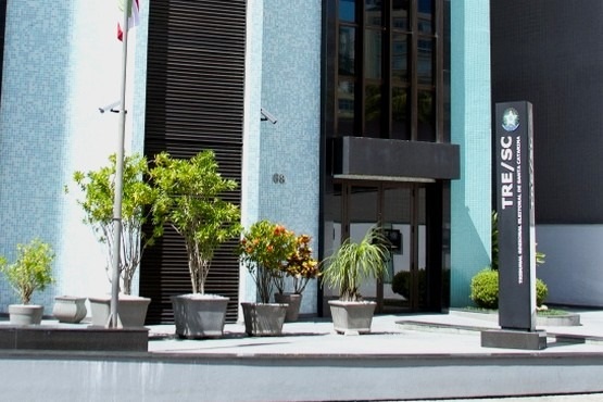 Fachada TRE/SC.