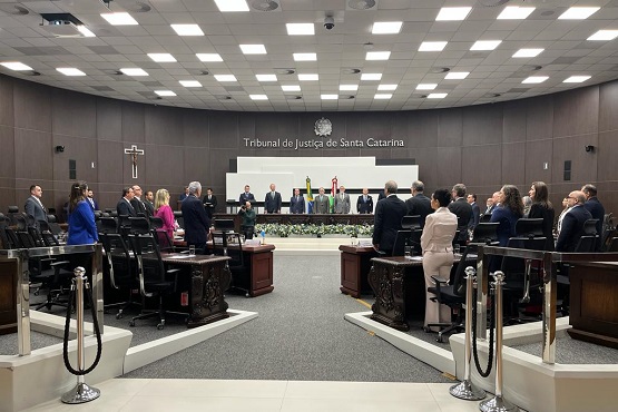 Sessão no Tribunal Pleno.