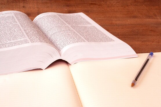 Livro aberto.
