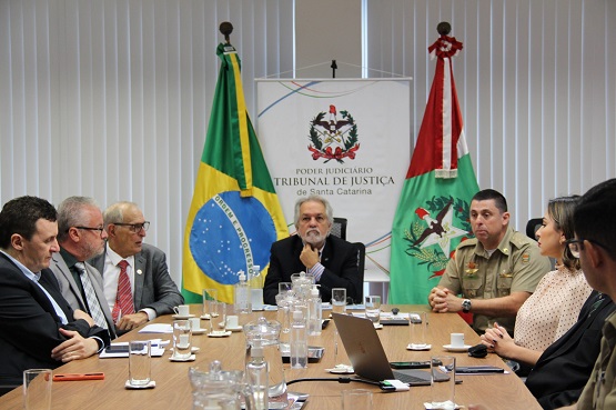 Reunião.