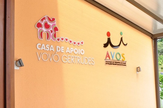 Fachada Casa de Apoio Vovó Gertrudes.