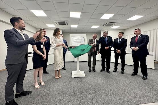 Inauguração das novas instalações.