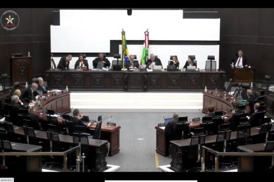 Sessão no Tribunal Pleno.
