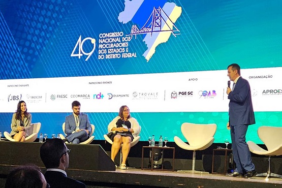 Painel de Sustentabilidade e Inovação.