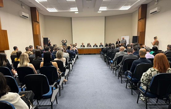 Solenidade de inauguração de nova Vara.