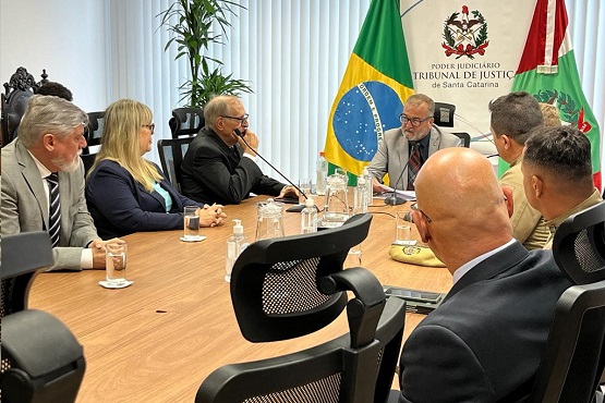 Reunião TJSC com a Polícia Militar.
