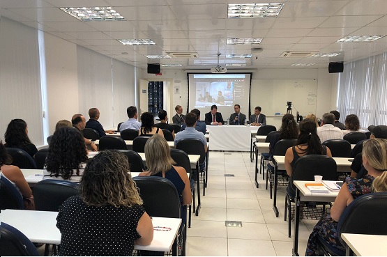 Reunião de equipe no TJSC