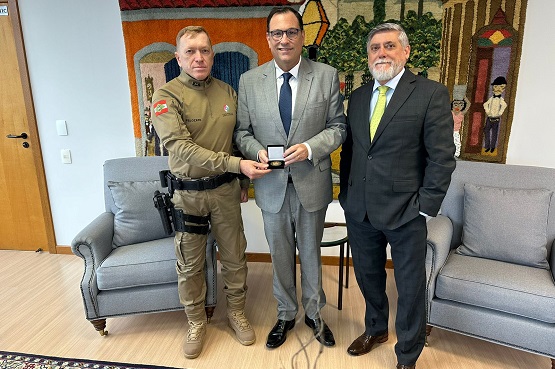 TJ e comandante-geral da PM catarinense