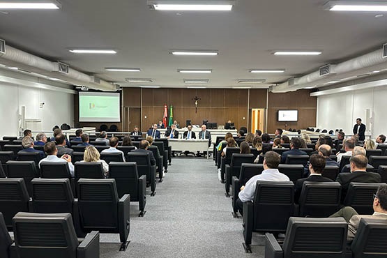 Reunião com magistrados