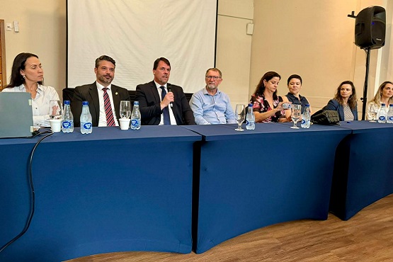 AJ e UFSC
