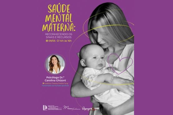 Imagem de divulgação da palestra sobre saúde mental na cor roxa. Ao lado direito, uma mulher segura um bebê. Ambos estão nas cores preto e branco e são envoltos por círculos amarelos. Também existe um coração roxo vazado na frente dos dois. Na parte esquerda da foto, estão informações sobre a palestra e a palestrante em cores amarelas, brancas e azul. Na parte inferior, estão as logos do projeto e dos parceiros.