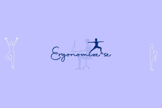 Arte gráfica do programa “Ergonomize-se” escrita em letra cursiva azul escuro e com a silhueta de uma pessoa fazendo alongamento em cima das últimas cinco letras. Atrás da palavra “Ergonomize-se” está uma figura de uma pessoa sentada mexendo no computador com a coluna reta. A cor do fundo é roxo claro e possui nas laterais imagens vazadas na cor branca de pessoas fazendo alongamento.
