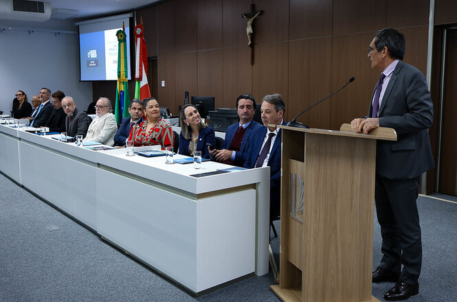 Foto horizontal: Pronunciamento marca o lançamento da Central de Regulação de Vagas do Sistema Prisional e do Emprega LaB.